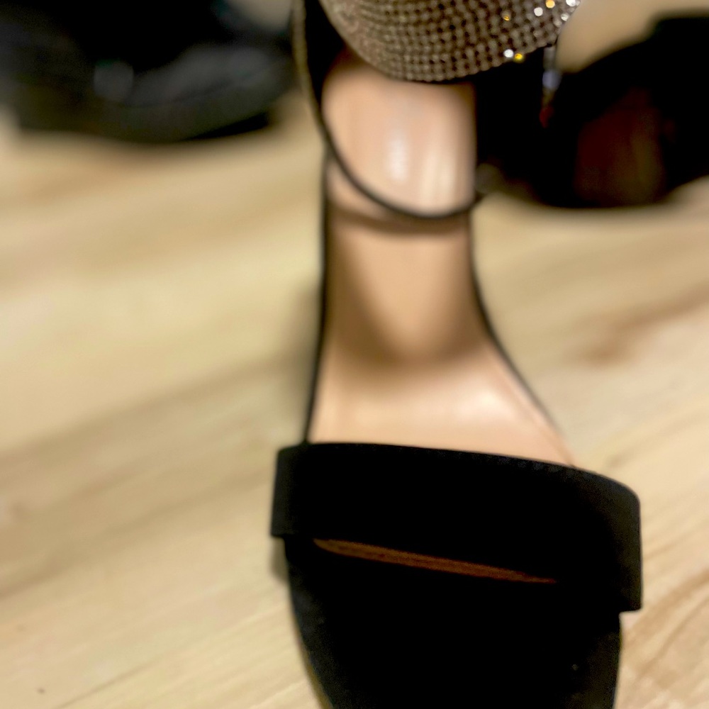Black and silver heels size 10